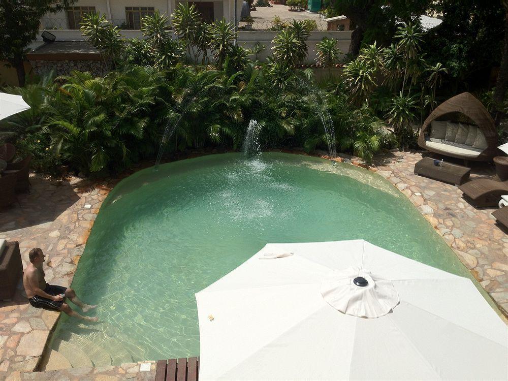 La Villa Boutique Hotel Accra Bagian luar foto
